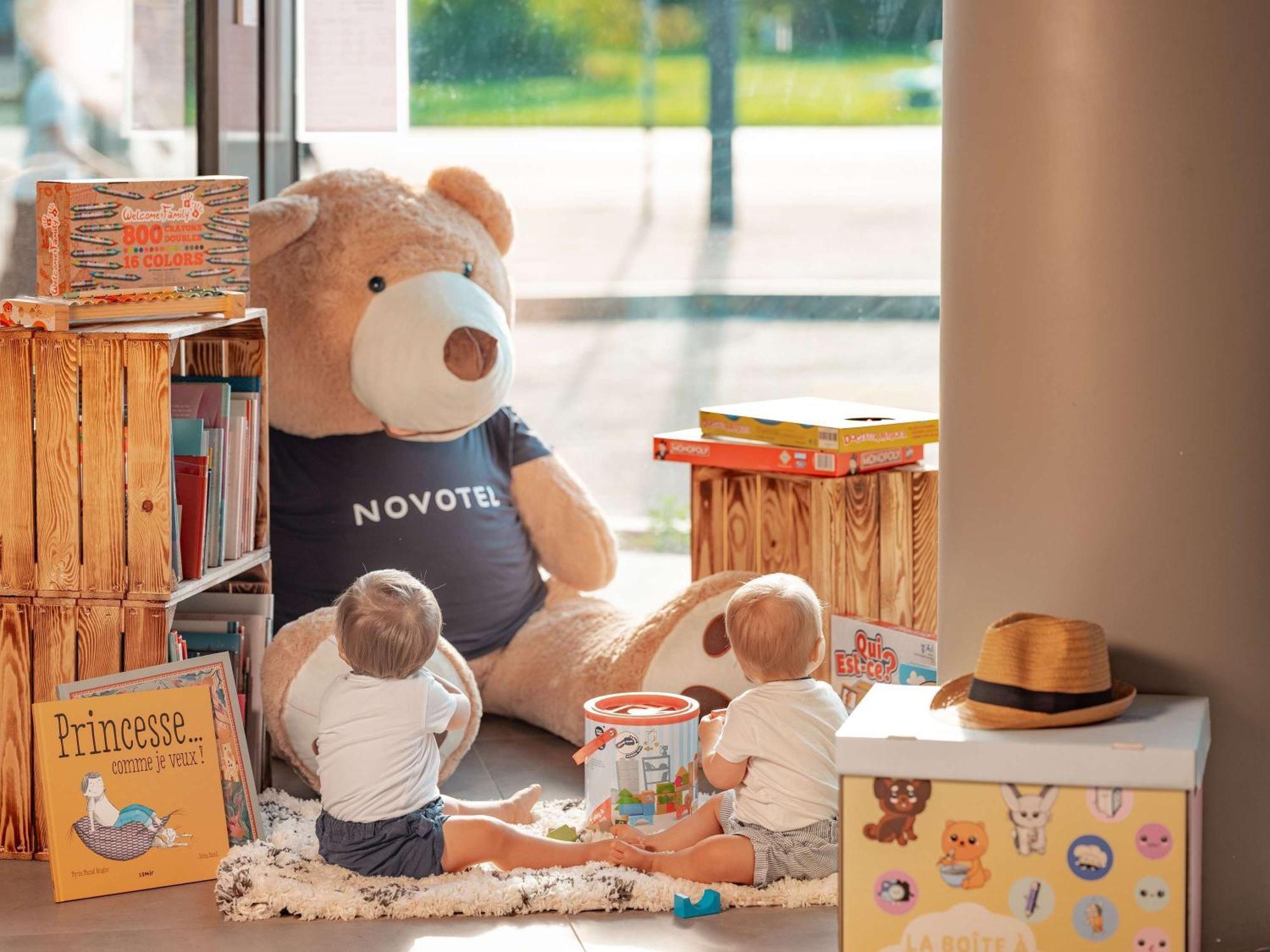 Novotel Paris Val De Fontenay Eksteriør billede